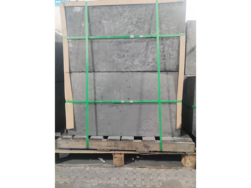石墨材料